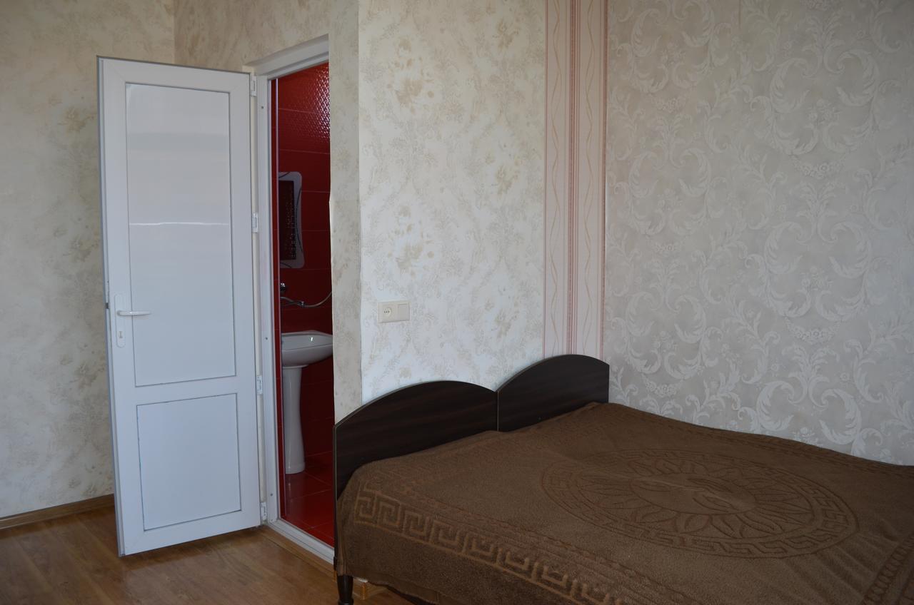 Hotel Near The Sea Кобулеті Екстер'єр фото