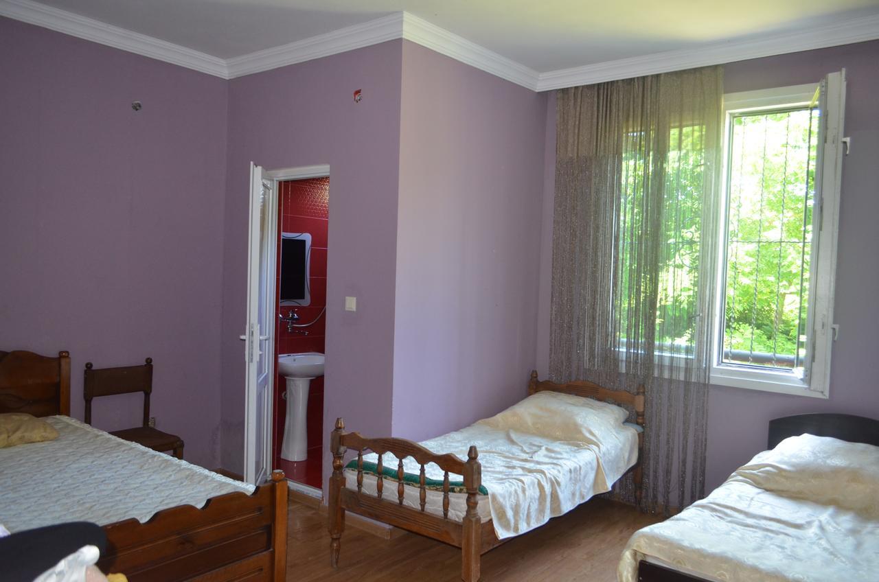 Hotel Near The Sea Кобулеті Екстер'єр фото